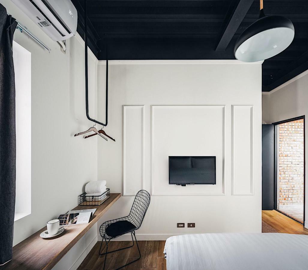 The Gatsby Apartment Тайнан Екстериор снимка