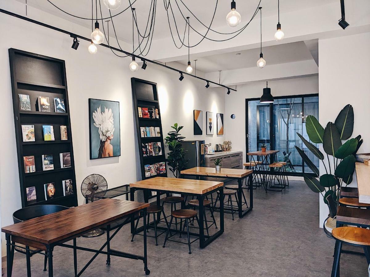 The Gatsby Apartment Тайнан Екстериор снимка